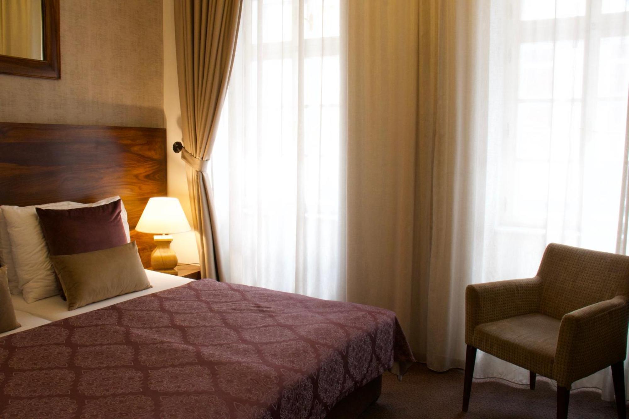 Hotel Residence Agnes Praha Bagian luar foto