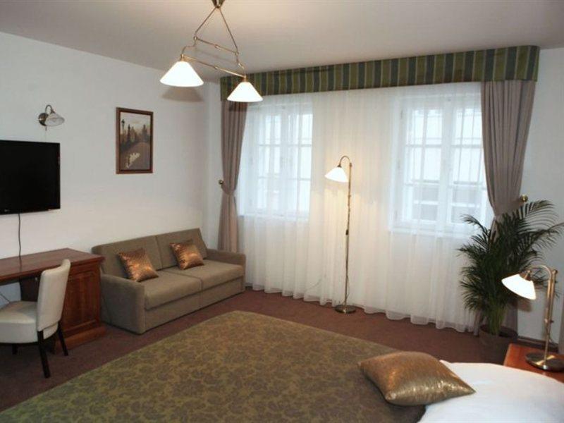 Hotel Residence Agnes Praha Bagian luar foto